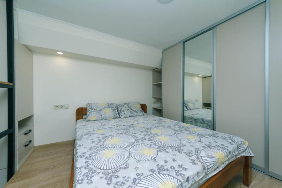 Inn Smarthause Apartments Kiew Exterior foto